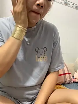 Snapshot of Baby-lovely69 chatting on February 9, 11:31 pm Baby-lovely69 online show from February 9, 11:31 pm