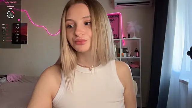 VibeVi online show from April 19, 8:57 am