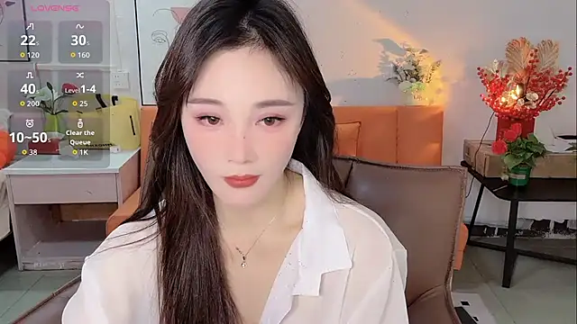 Lisa-295188 online show from February 6, 6:51 am