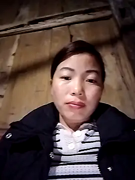 Ella-aa online show from February 8, 11:02 am