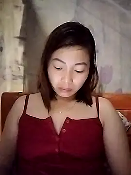 Ella-aa online show from April 19, 7:38 pm