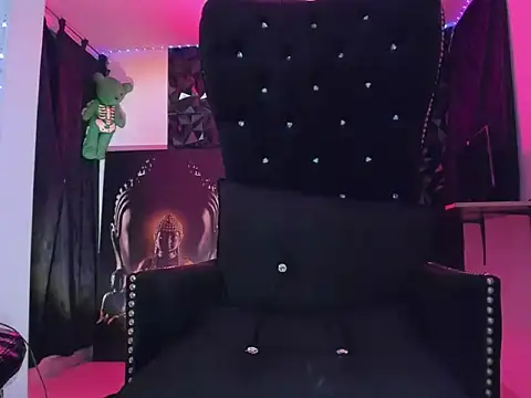 Snapshot of bastian_bigcock chatting on March 4, 4:07 am bastian bigcock online show from March 4, 4:07 am