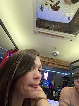 Snapshot of mileslongdeep chatting on March 28, 7:41 am mileslongdeep online show from March 28, 7:41 am