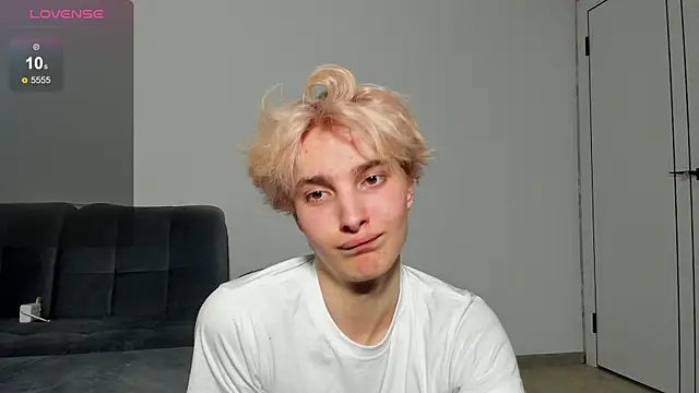 bunnyblush67 online show from May 5, 12:57 pm