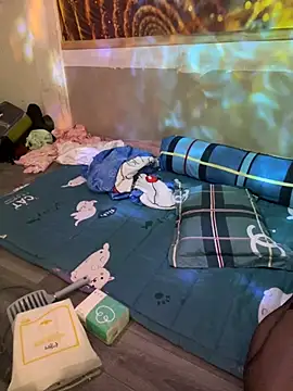 Snapshot of Osmeely chatting on February 3, 10:53 am Osmeely online show from February 3, 10:53 am