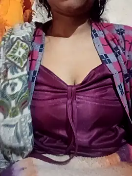 Snapshot of Lovely_sima chatting on February 7, 6:28 am Lovely sima online show from February 7, 6:28 am