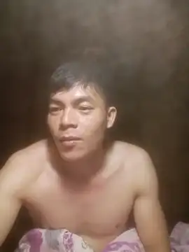 Snapshot of sinh336699 chatting on March 9, 3:38 pm sinh336699 online show from March 9, 3:38 pm