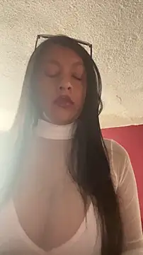 Bamby08 online show from May 21, 7:10 pm