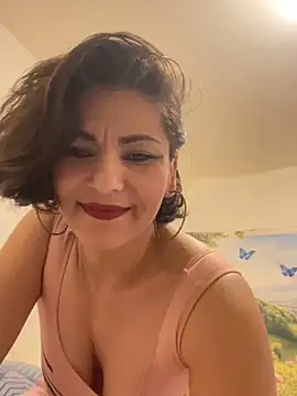 eva luz online show from April 18, 7:58 pm