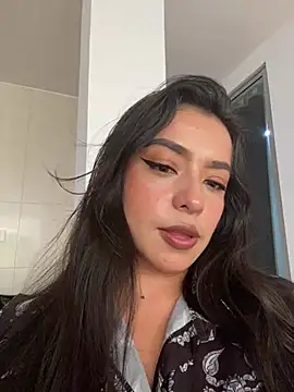 foxxy lover online show from February 3, 8:14 pm