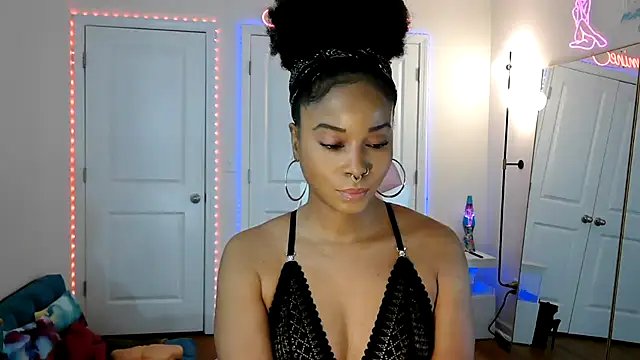 JazmineFoxx online show from May 23, 5:28 pm
