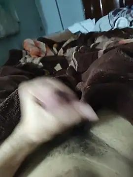 amirMohamed58 online show from April 12, 1:38 pm