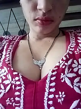 Snapshot of khushi_rawat chatting on February 25, 5:17 am khushi rawat online show from February 25, 5:17 am