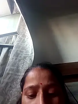 Snapshot of khushi_rawat chatting on March 4, 11:16 am khushi rawat online show from March 4, 11:16 am