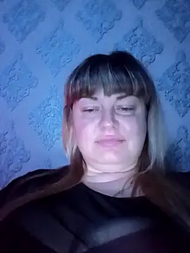 Snapshot of KristinaLowq chatting on April 10, 9:19 pm KristinaLowq online show from April 10, 9:19 pm