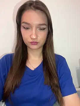 Green eyes lady online show from February 16, 12:56 pm