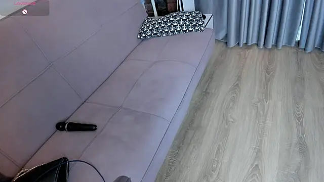 CosmicGleam online show from March 28, 9:03 pm