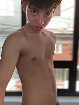 yoursexyjose online show from May 9, 7:41 pm
