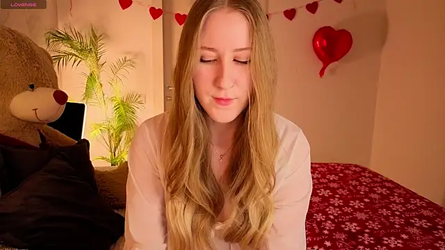 CassieReborn online show from February 23, 3:42 pm