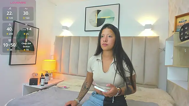 double temptation  online show from May 30, 7:33 pm