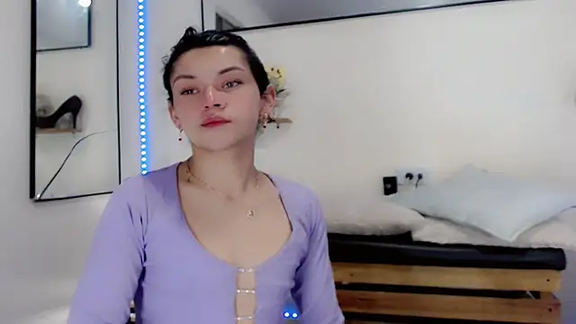 NathalialLooes online show from March 31, 5:08 am