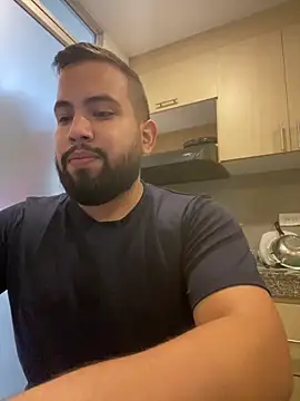 Dalton s online show from April 19, 10:56 pm