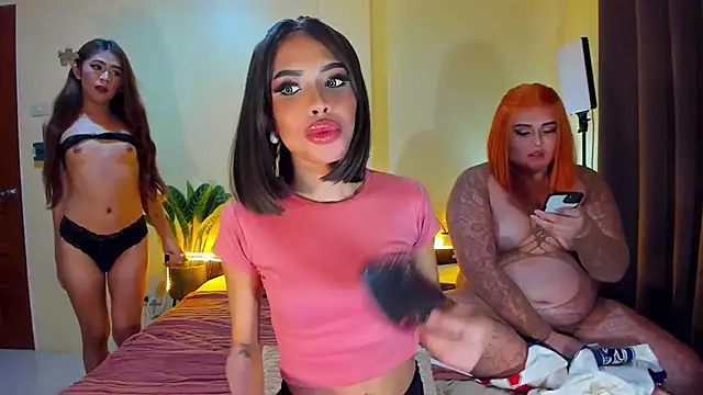 Snapshot of tiffanymers chatting on March 8, 1:47 am tiffanymers online show from March 8, 1:47 am