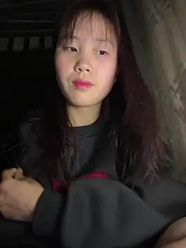 kekely online show from March 15, 9:43 pm