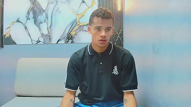 Snapshot of samuel_wyatt chatting on February 13, 12:23 pm samuel wyatt online show from February 13, 12:23 pm