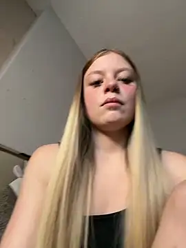 Snapshot of Paige_love chatting on February 11, 10:31 am Paige love online show from February 11, 10:31 am