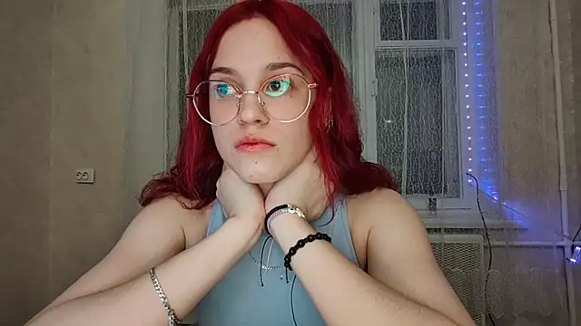 Snapshot of CalandraRolon chatting on February 25, 7:34 pm CalandraRolon online show from February 25, 7:34 pm