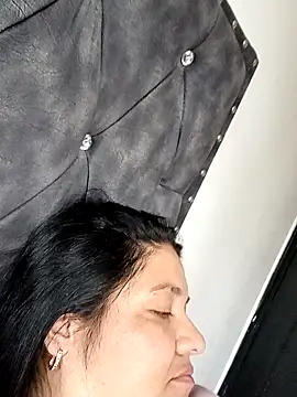 Snapshot of Cati_cat3 chatting on February 1, 1:42 pm Cati cat3 online show from February 1, 1:42 pm