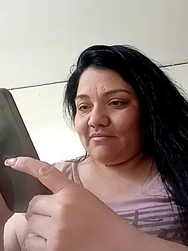 Snapshot of Cati_cat3 chatting on February 19, 6:48 pm Cati cat3 online show from February 19, 6:48 pm