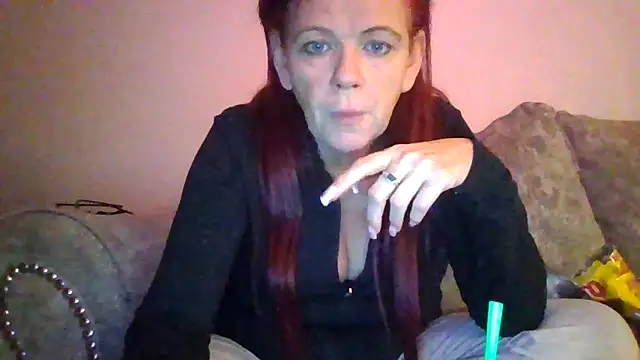 Snapshot of Forbidden-Irish-x chatting on February 16, 7:54 pm Forbidden-Irish-x online show from February 16, 7:54 pm