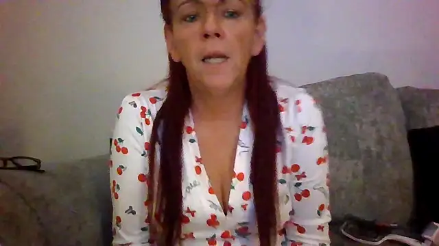 Snapshot of Forbidden-Irish-x chatting on March 3, 8:04 pm Forbidden-Irish-x online show from March 3, 8:04 pm