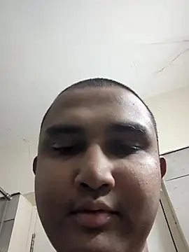 Snapshot of Rokuboii chatting on April 20, 5:26 pm Rokuboii online show from April 20, 5:26 pm