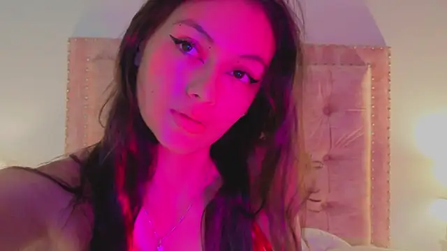 Snapshot of Jennifer_Lee_ chatting on July 3, 10:38 pm Jennifer Lee online show from July 3, 10:38 pm