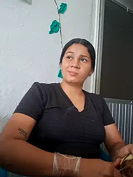 Cris18sexy online show from June 4, 1:28 pm