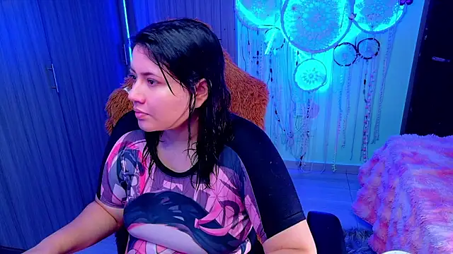 Snapshot of ALIS_E_G chatting on February 7, 5:38 pm ALIS E G online show from February 7, 5:38 pm