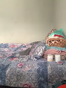 Snapshot of KZNkuku chatting on February 13, 2:13 pm KZNkuku online show from February 13, 2:13 pm