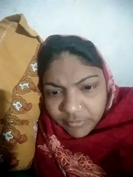 Snapshot of Sakina77 chatting on February 2, 3:27 am Sakina77 online show from February 2, 3:27 am