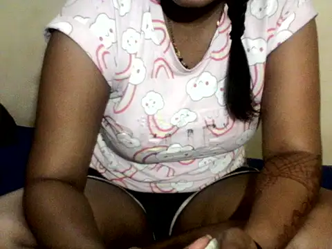 Snapshot of Sakina77 chatting on March 26, 6:35 pm Sakina77 online show from March 26, 6:35 pm