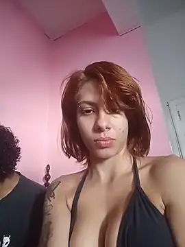 Snapshot of casal_atrevido chatting on March 18, 12:30 pm casal atrevido online show from March 18, 12:30 pm