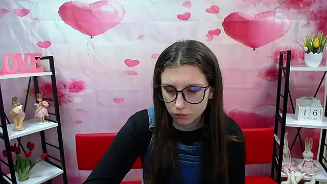 LilianaShine online show from February 16, 5:58 am