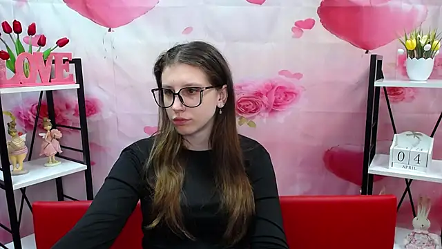 LilianaShine online show from April 4, 5:16 am