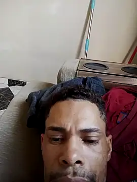 miximilian online show from March 15, 6:47 pm