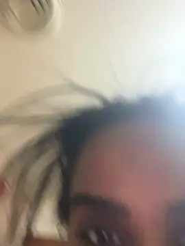 Snapshot of carcarby chatting on February 20, 2:52 am carcarby online show from February 20, 2:52 am