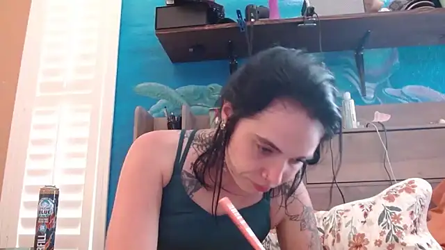 ahungkittykat online show from April 19, 6:10 pm