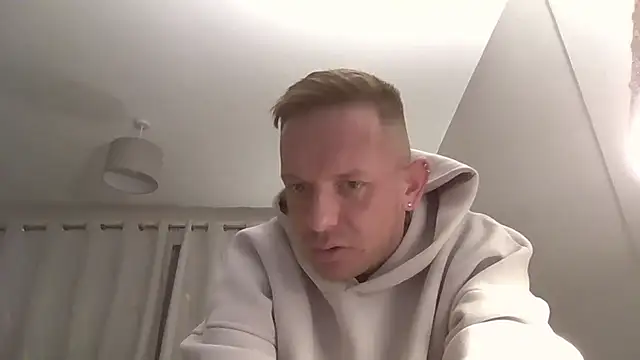 verscub6969 online show from March 8, 8:34 pm