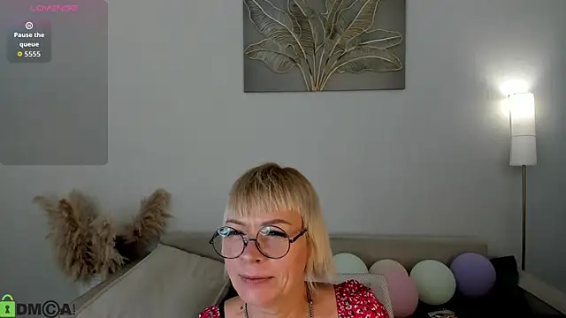 Snapshot of Ann_Annise chatting on July 5, 12:39 am Ann Annise online show from July 5, 12:39 am